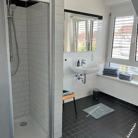 Gemuetliche Mit 2 Schlafzimmern Auf 75 Qm * Kurnach